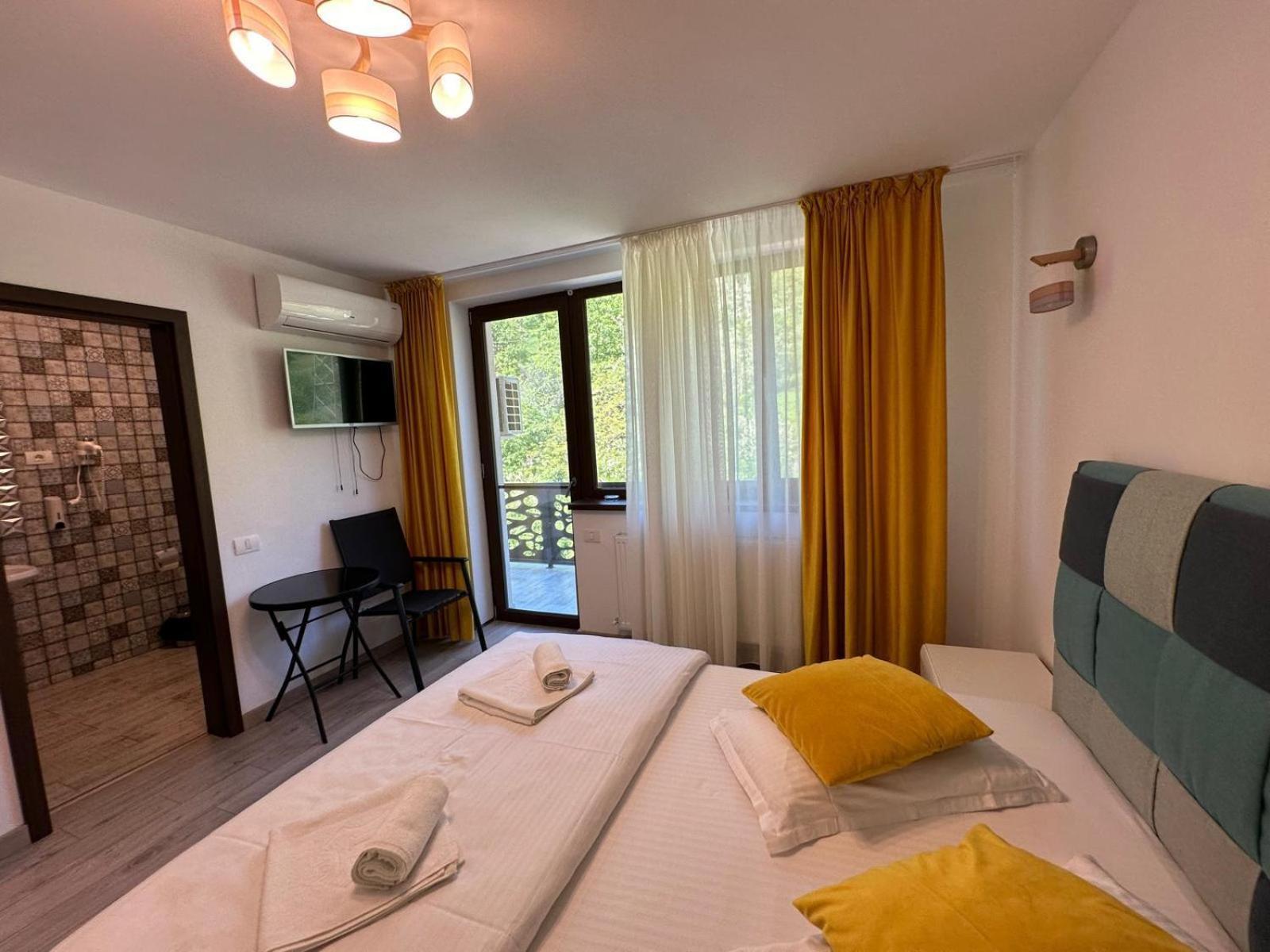 Bed and Breakfast Bliss Дубова Екстер'єр фото